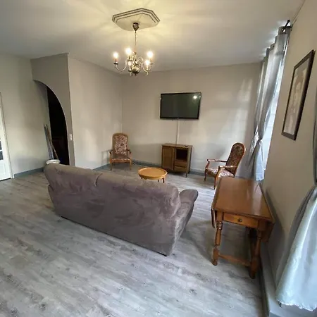 Du Grillardin- Place Ducale Apartament *